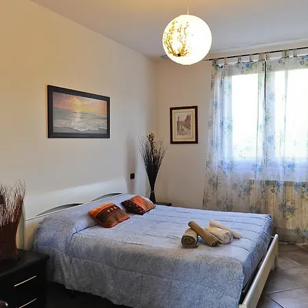 Miluna B&B Bed & Breakfast 3*
